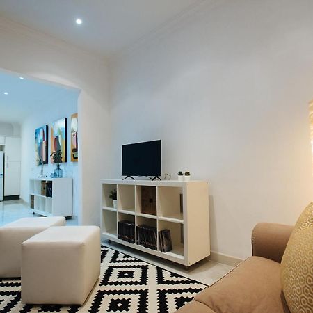 Holi-Rent Lanza Apartment Севиля Екстериор снимка