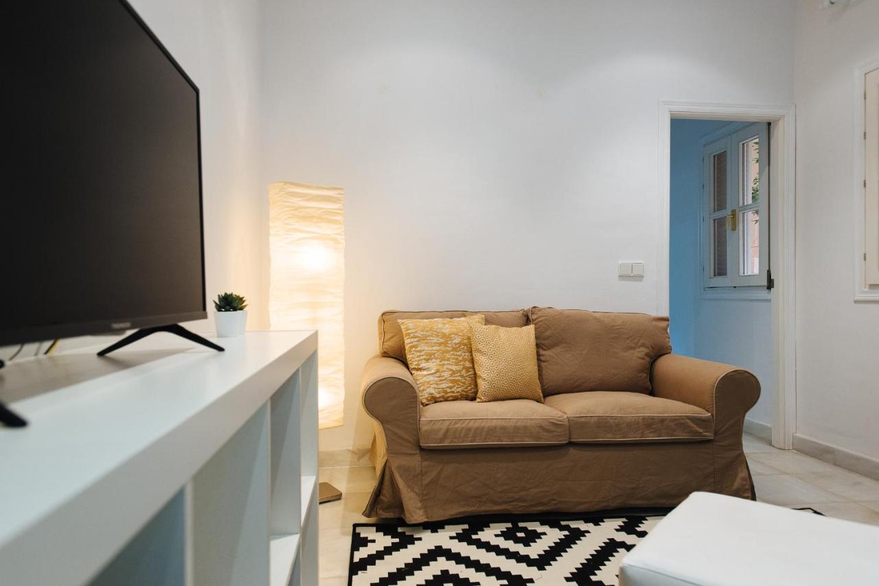 Holi-Rent Lanza Apartment Севиля Екстериор снимка