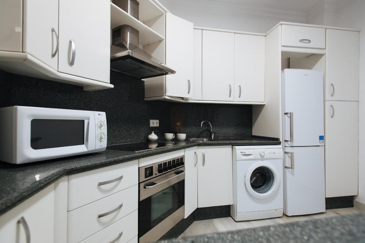 Holi-Rent Lanza Apartment Севиля Екстериор снимка