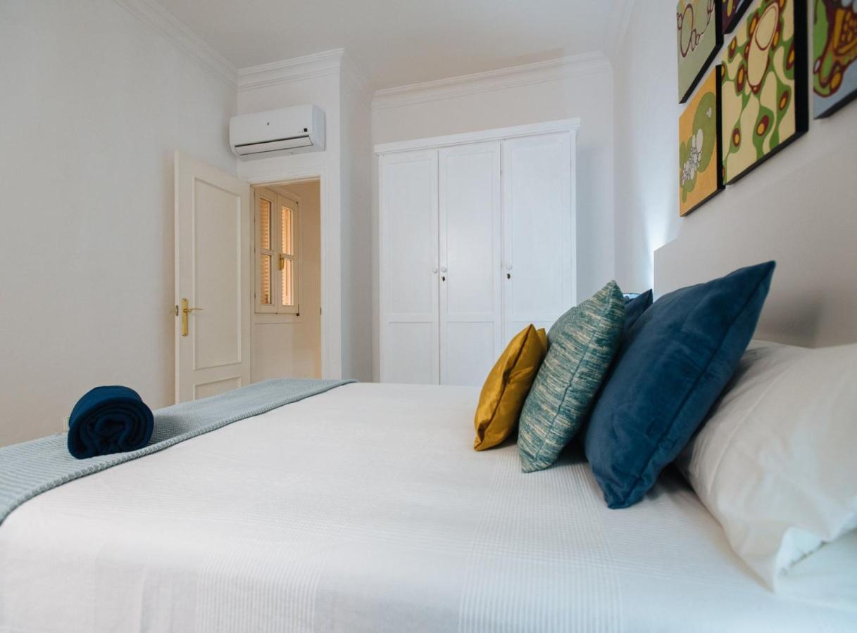 Holi-Rent Lanza Apartment Севиля Екстериор снимка